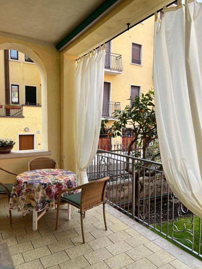 B&B Villa Dall'Agnola 加尔达 外观 照片