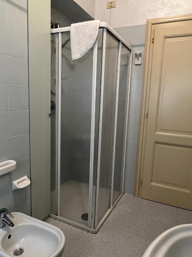 B&B Villa Dall'Agnola 加尔达 外观 照片