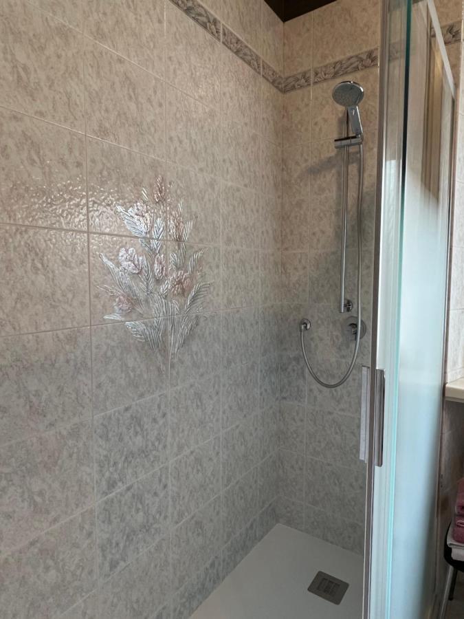 B&B Villa Dall'Agnola 加尔达 外观 照片