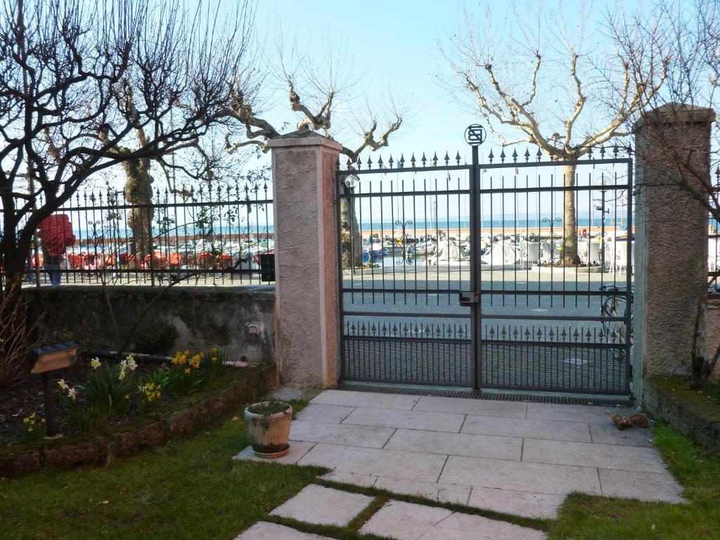 B&B Villa Dall'Agnola 加尔达 外观 照片